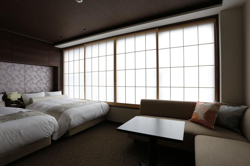 Gracevilla Nijo-Jo Castle Villa Aneyakoji Kyoto Luaran gambar